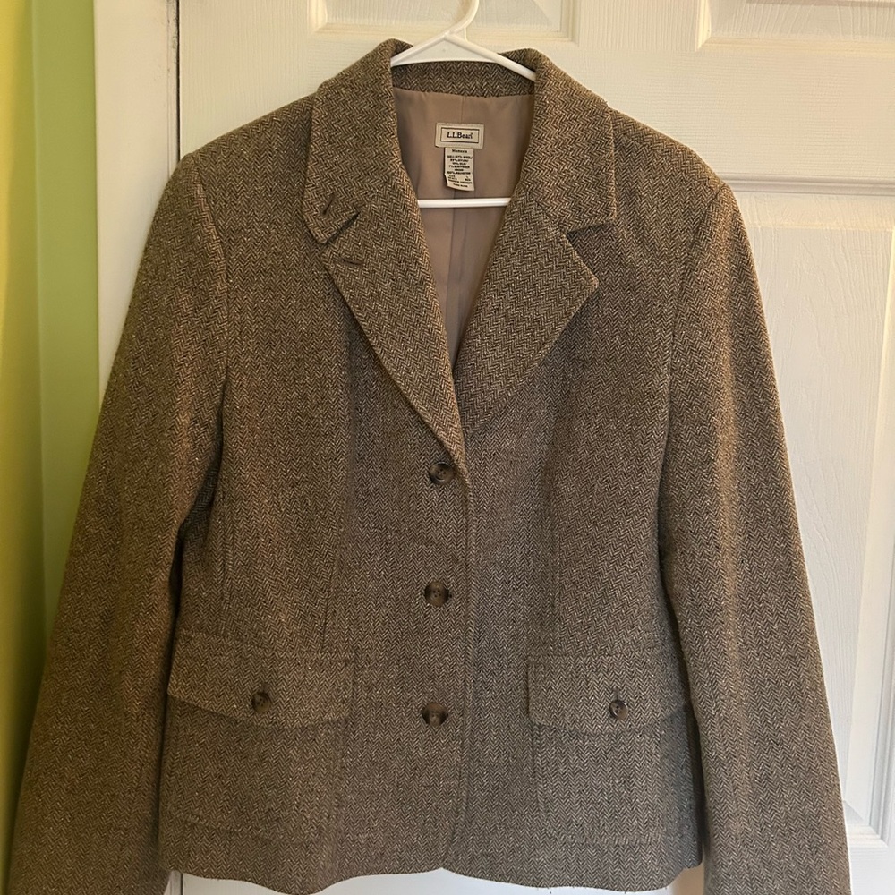 L.L. Bean Women's Tan Wool Blazer